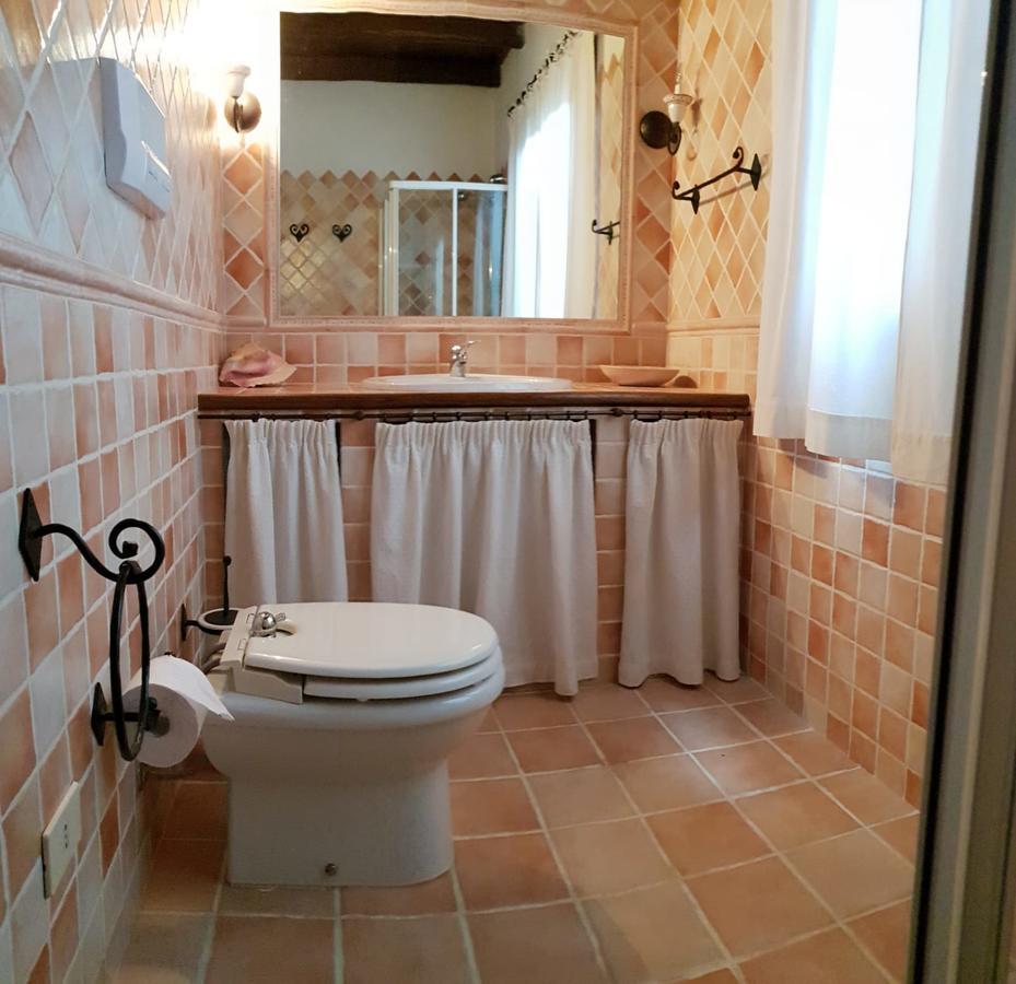 Villa Le Brezze Pittulongu Екстериор снимка